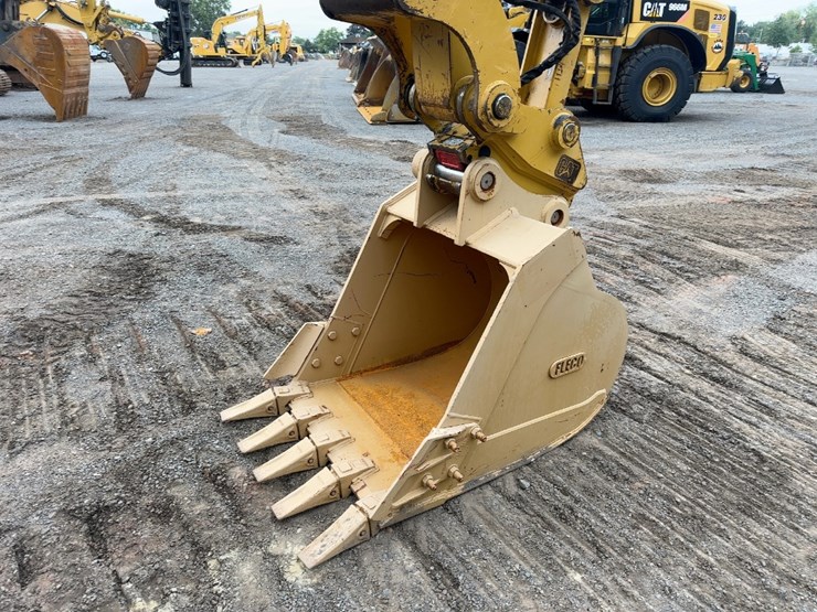 2021-caterpillar-313gc-image-9