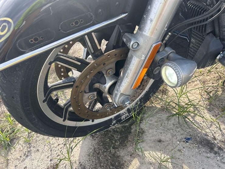 2021-harley-davidson-flhp-road-king-motorcycle-image-13