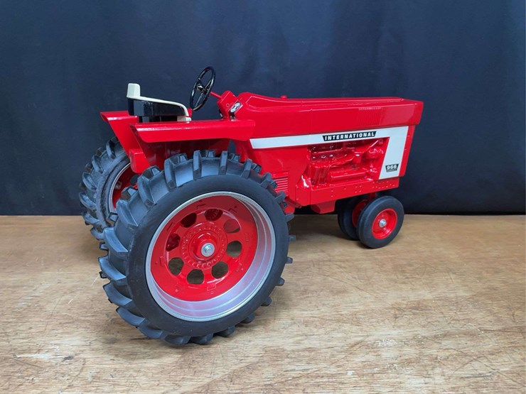 1/8-ih-966-nib-sm-image-8