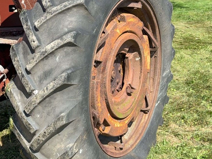 massey-ferguson-333-image-15