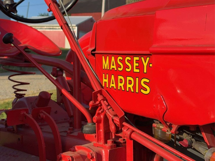 massey-ferguson-30-image-37