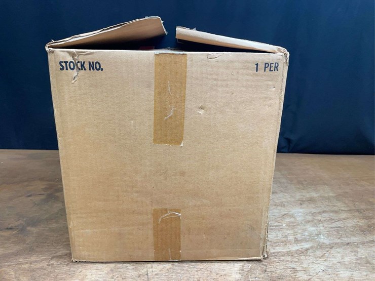 1/8-ih-856-1999-fps-nib-sm-image-12