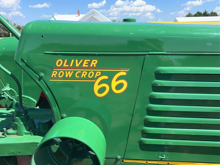 1951-oliver-66-image-24