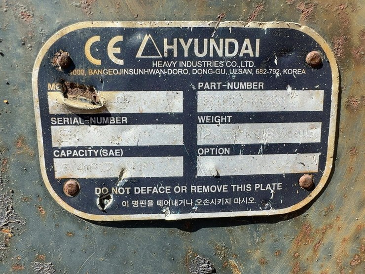2012-hyundai-hl780-9-image-11