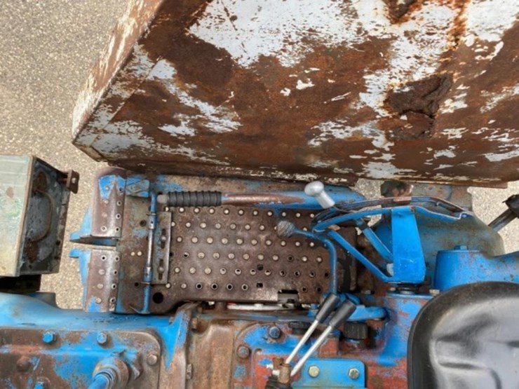 ford-5000-image-32