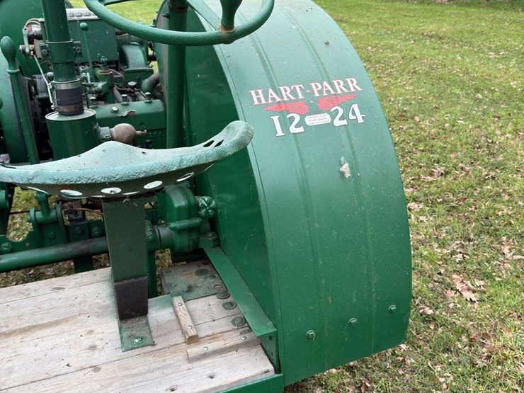 hart-parr-12-24-image-7