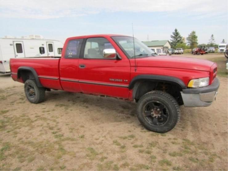1996-dodge-ram-2500-image-62