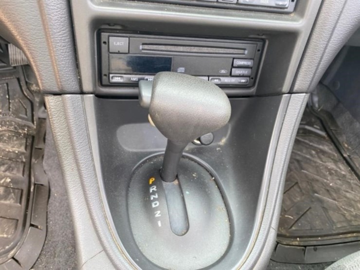 2000-ford-2000-image-23