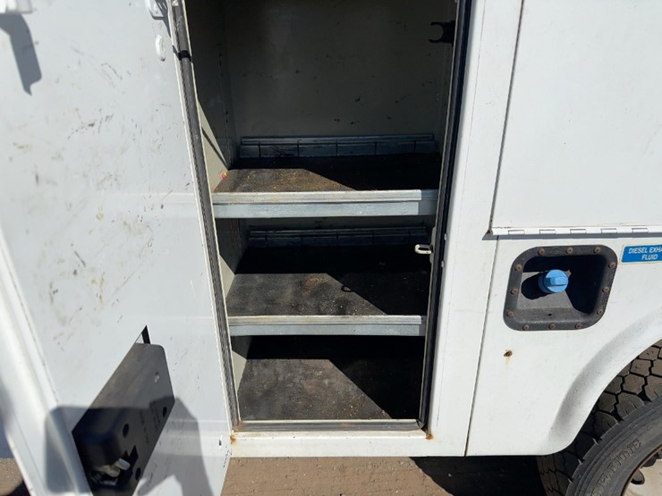 2019-ford-f550-xl-image-22