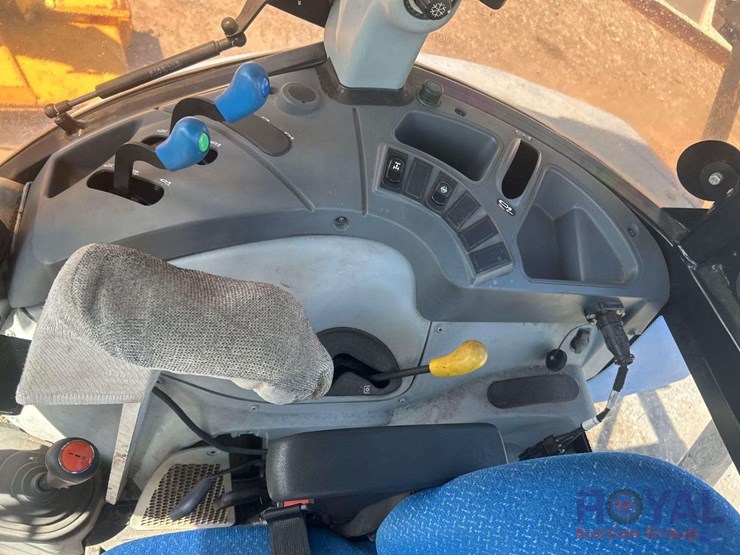 new-holland-ts6.130-image-23