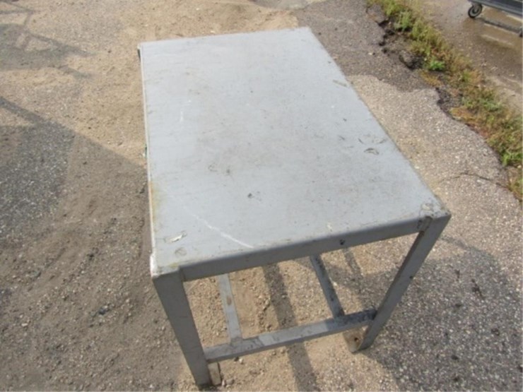 36x24x30-metal-shop-table-image-3
