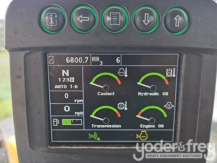 2015-deere-644k-image-26