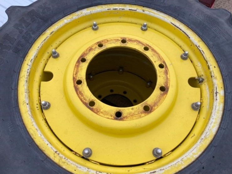 john-deere-10-image-6