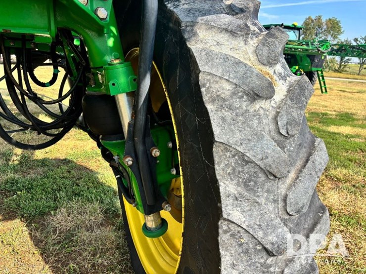 2018-john-deere-r4038-image-48