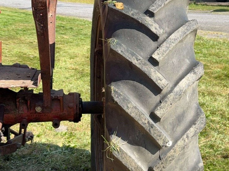 massey-ferguson-333-image-14