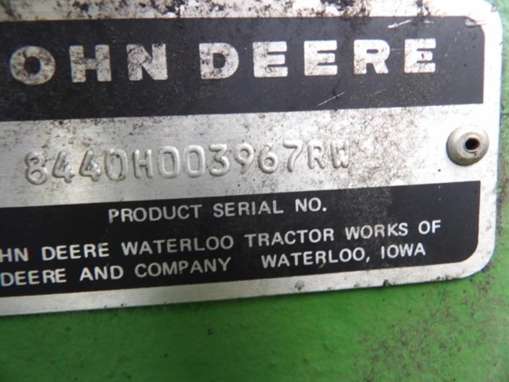 1981-john-deere-8440-image-36