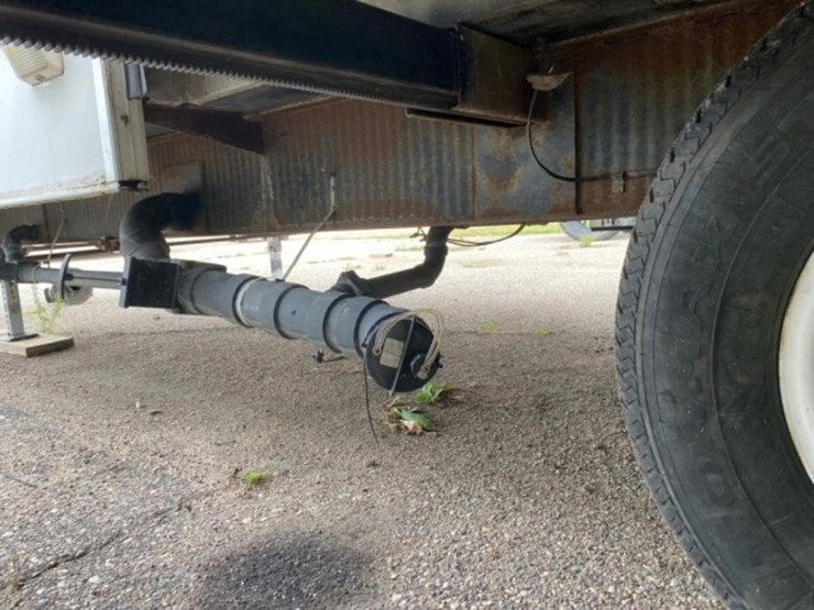 1999-prowler-ls-27-5j-5th-wheel-camper,tandem-axle-image-55