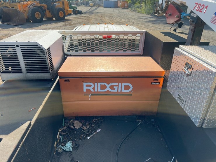 2019-ford-f550-xl-image-27