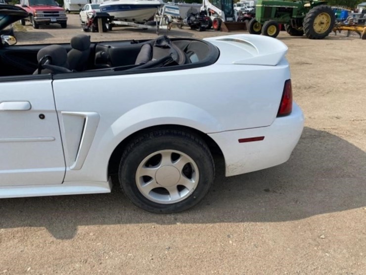 2000-ford-2000-image-10