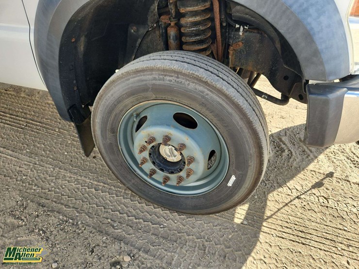 2008-ford-f550-image-14