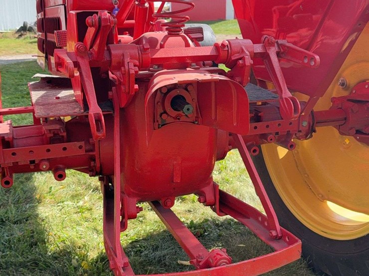 massey-ferguson-101-image-23