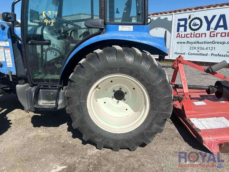 new-holland-boomer-47-image-12
