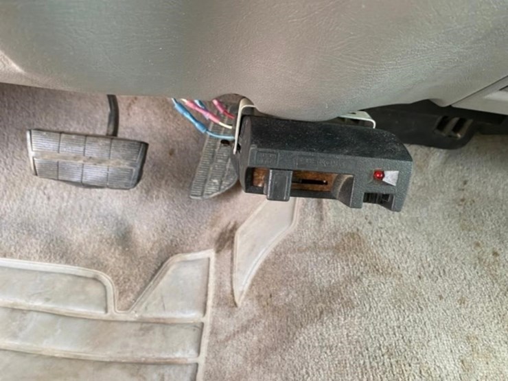 1997-chevy-silverado-1500-5.7l-v8,-auto,-ext.-cab-image-34