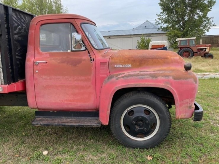 1953-ford-f600-image-2