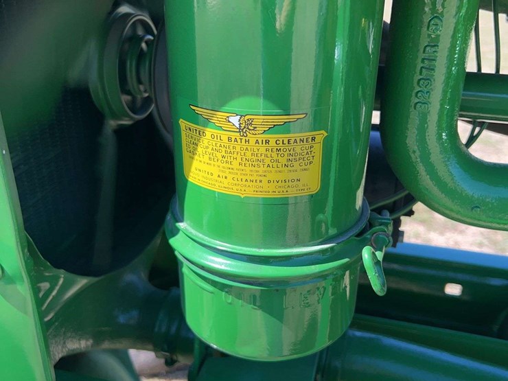 john-deere-model-b-image-61