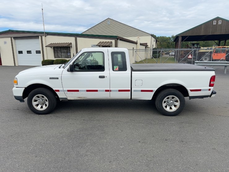2009-ford-ranger-xlt-image-2