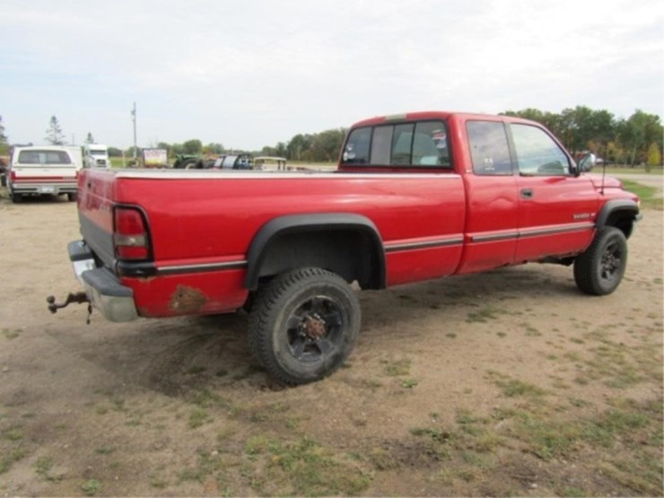 1996-dodge-ram-2500-image-6