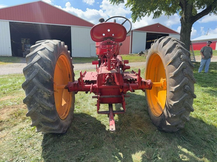 massey-ferguson-44-image-4