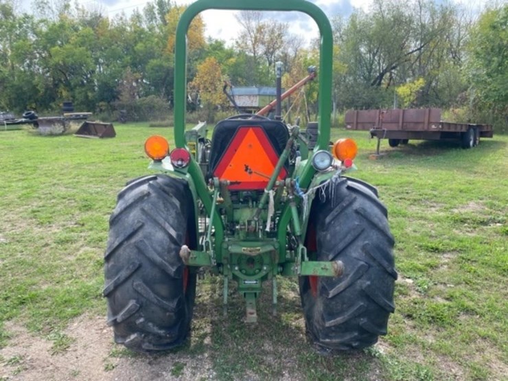 1986-john-deere-750-image-3