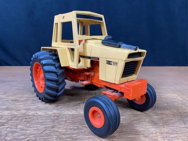 1/16-case-1370-ertl-image-8