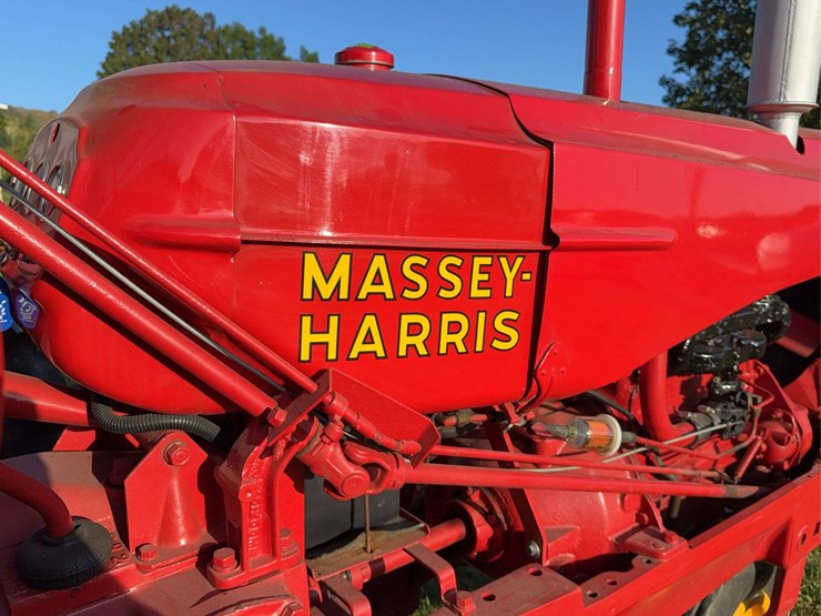 massey-ferguson-30-image-43