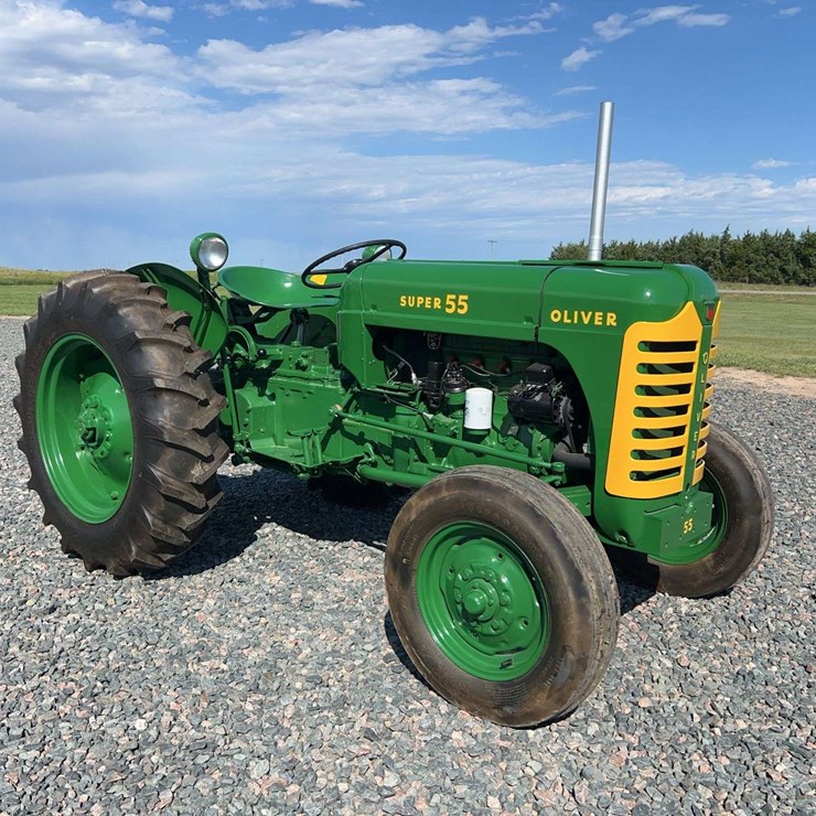 1955 OLIVER SUPER 55