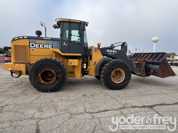 2015-deere-644k-image-6