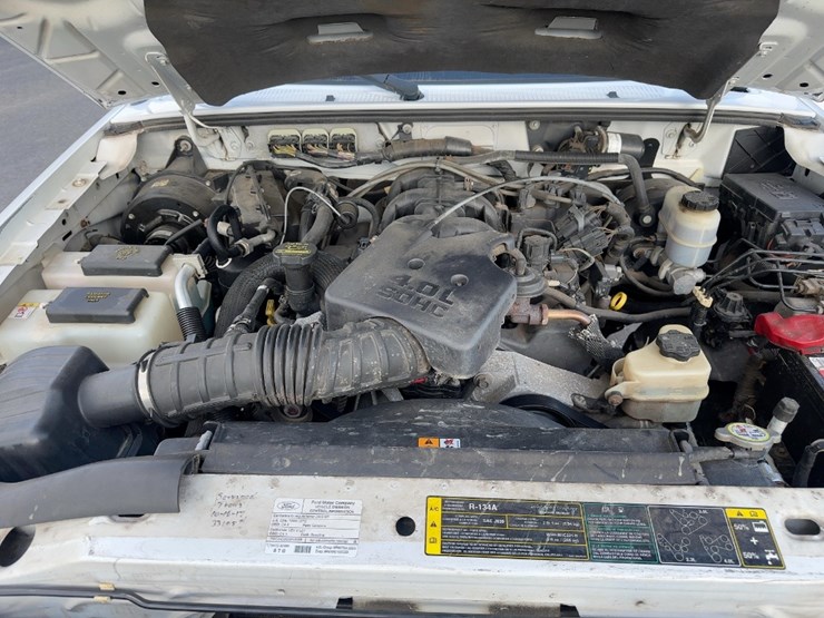 2009-ford-ranger-xlt-image-13