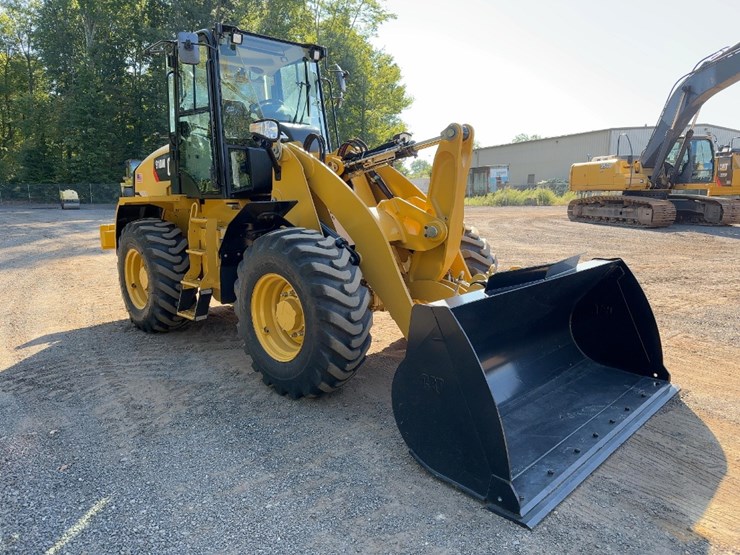 2020-caterpillar-910m-image-7