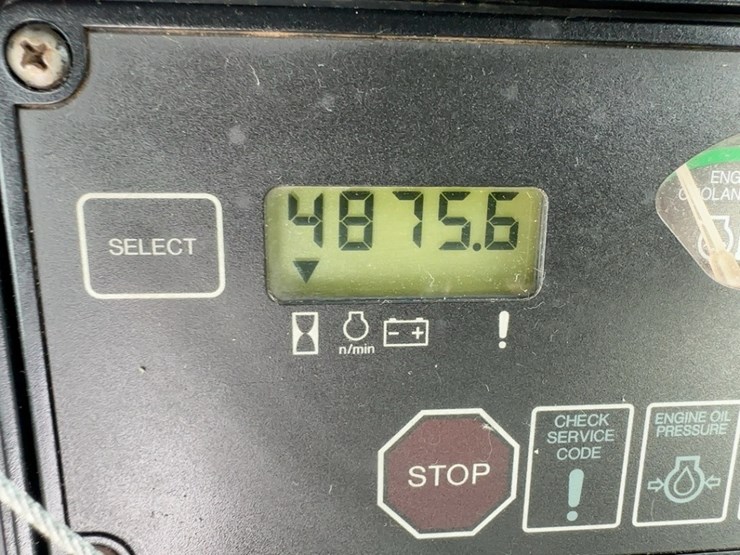 2006-deere-310g-image-29