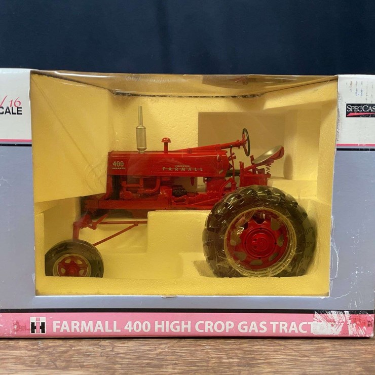 1/16 Farmall 400 High Crop 2003 Lafayette NIB SC