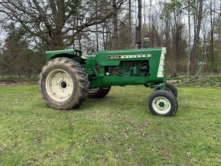 oliver-1800-image-1