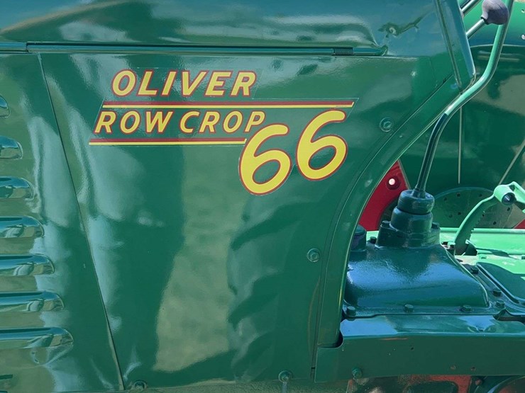 1951-oliver-66-image-46