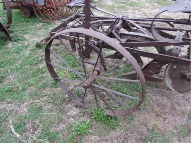 john-deere-2-image-8