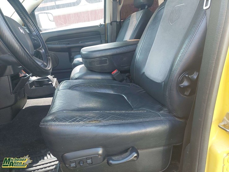 2005-dodge-ram-1500-image-15