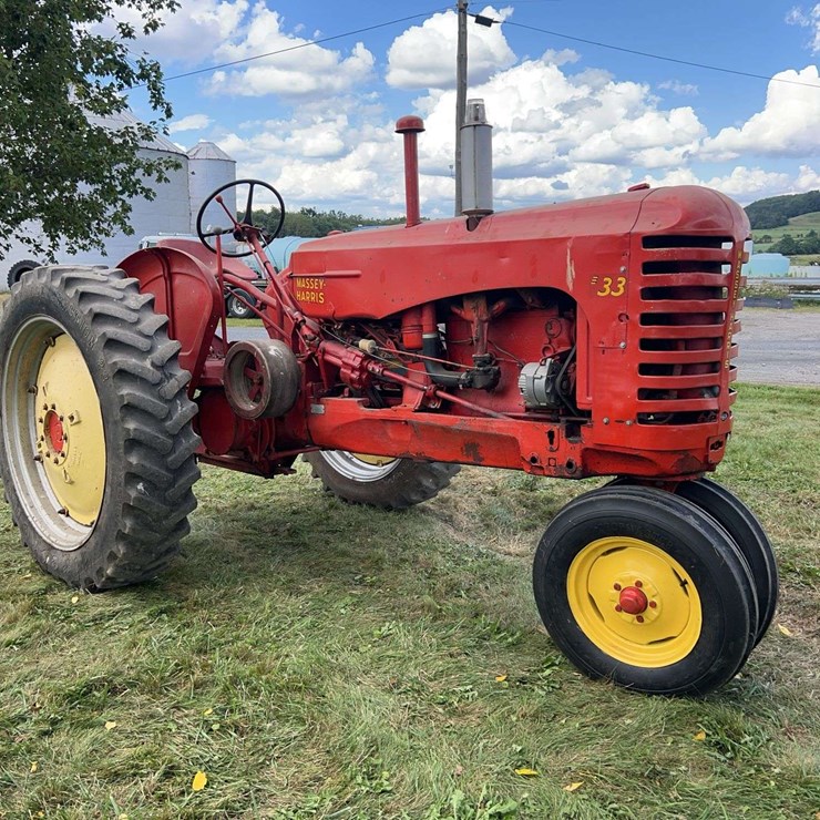 MASSEY-FERGUSON 33