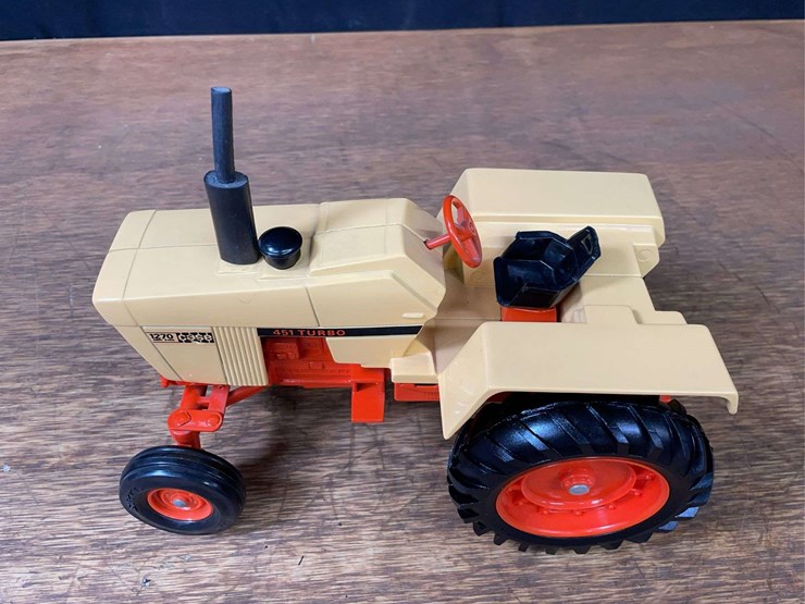 1/16-case-1270-ertl-image-3