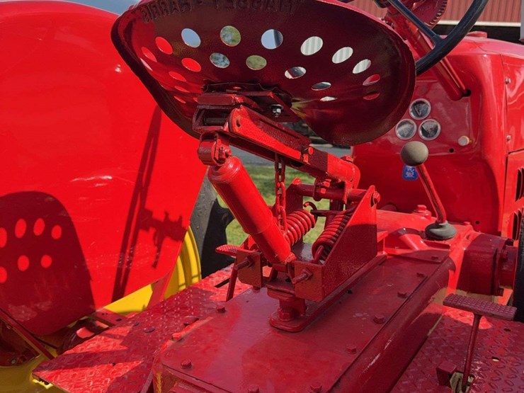 massey-ferguson-101-image-29