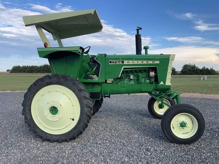 1972-oliver-1755-image-2