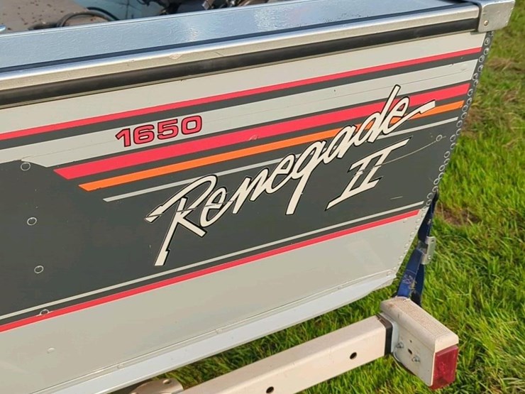 1991-lund-renegade-ii-1650-fishing-boat-and-shoreland-trailer,-yamaha-90-precision-blend-motor-with-minnkota-quiet-turbo-pro-power-trolling-motor-sn-mk01179703a-image-5
